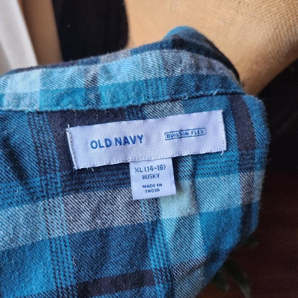 Old Navy Boy's Casual Blue and Black Plaid Shirt - Picture 3 of 3
